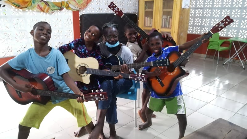 Fai suonare la solidarietà: una scuola di musica a Kpalimé